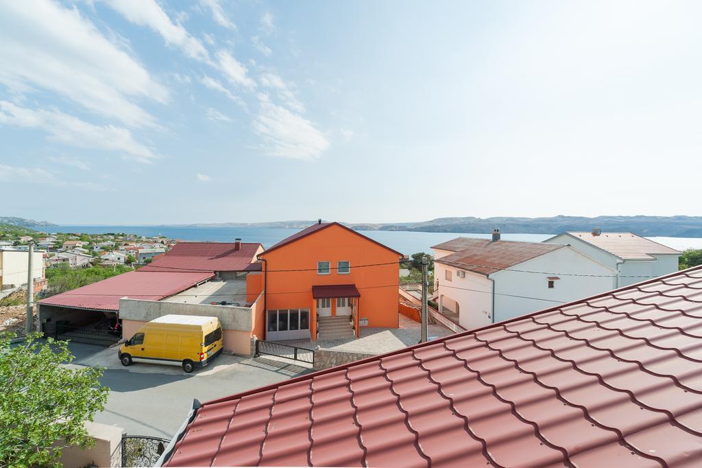 Apartmenthaus Hana Karlobag Exteriör bild