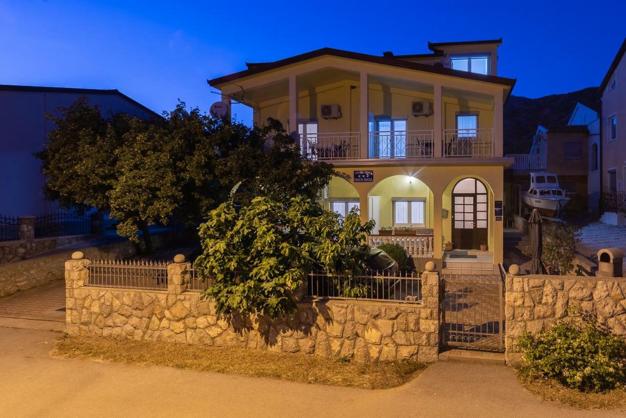Apartmenthaus Hana Karlobag Exteriör bild